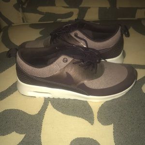 So cute stylish and comfy Nike air Max’s!